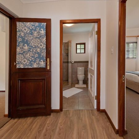 La Galiniere Guest Cottages Franschhoek Room photo